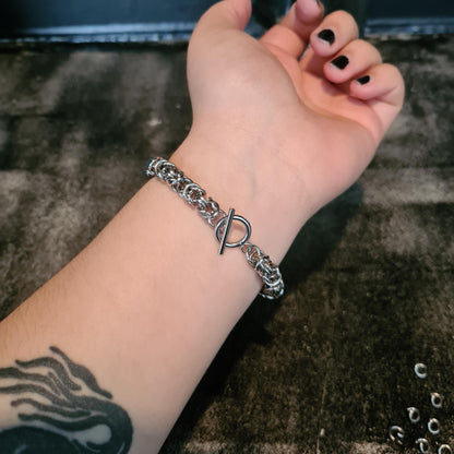 Handmade Stainless Steel Byzantine Chainmail Bracelet: Gothic Unisex Jewelry